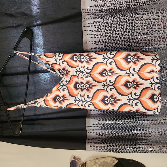 ⚫️PRANA TANK - Picture 1 of 2